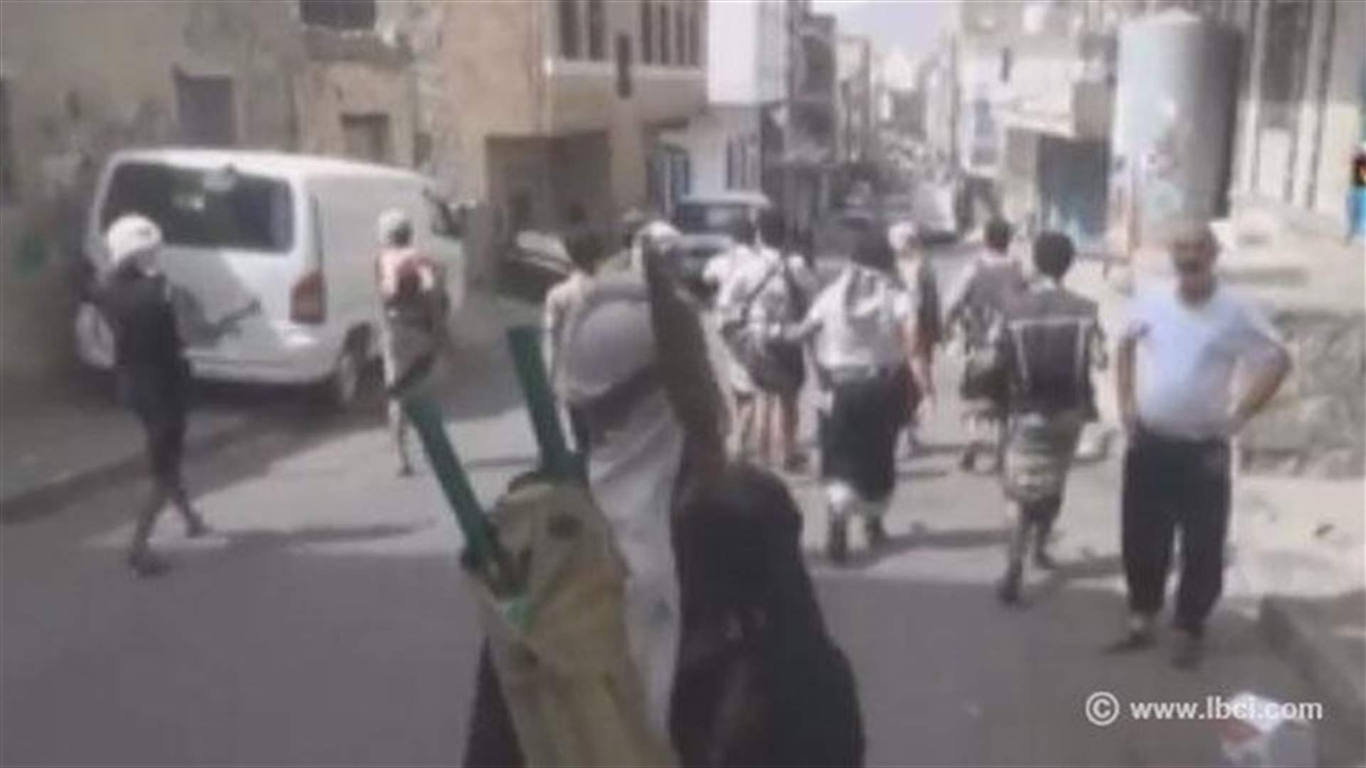 معارك عنيفة بين الحوثيين وخصومهم في جنوب اليمن 