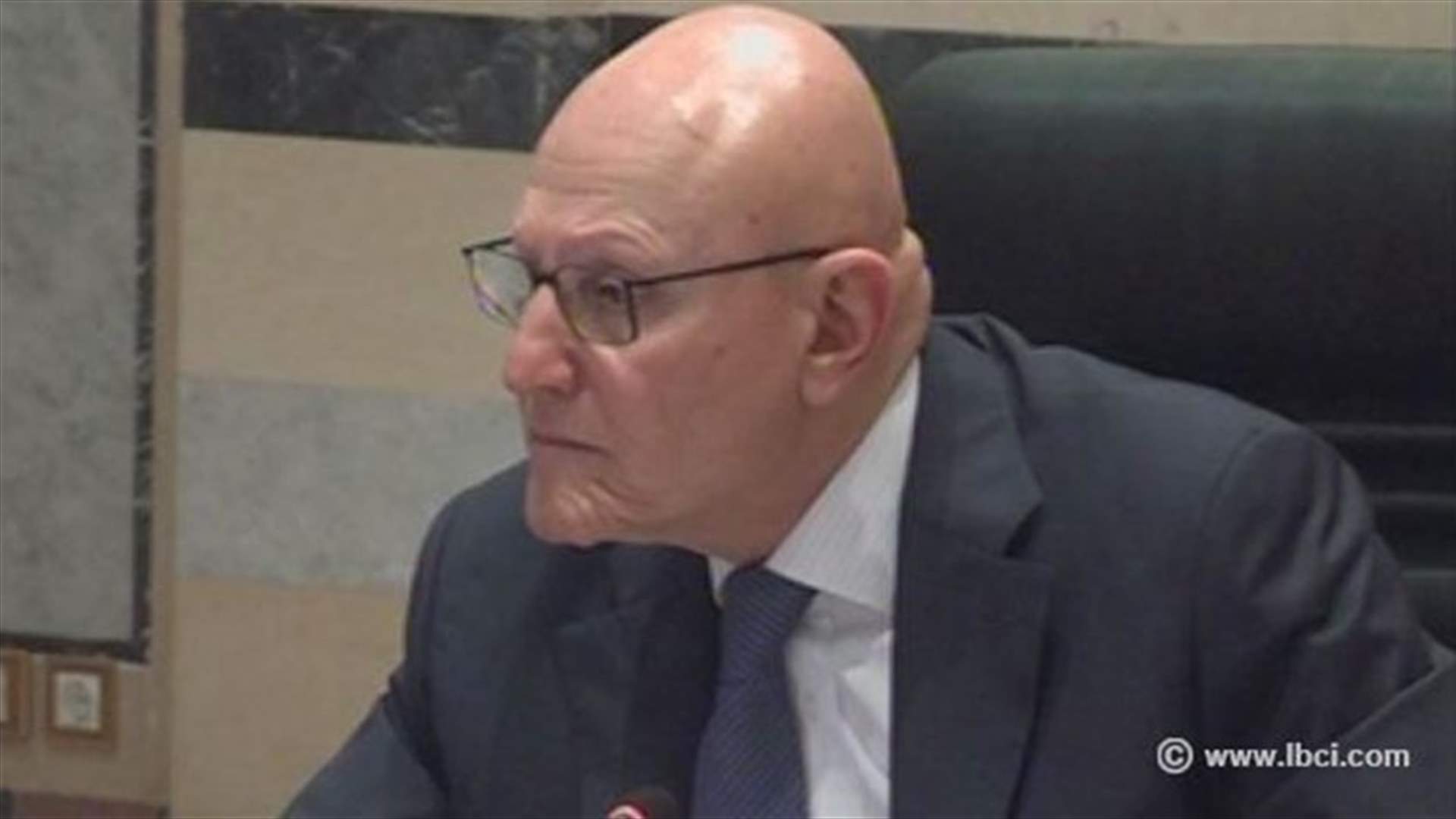 النهار: جلسة الأمس لاستكمال مناقشة وإقرار مشروع الموازنة