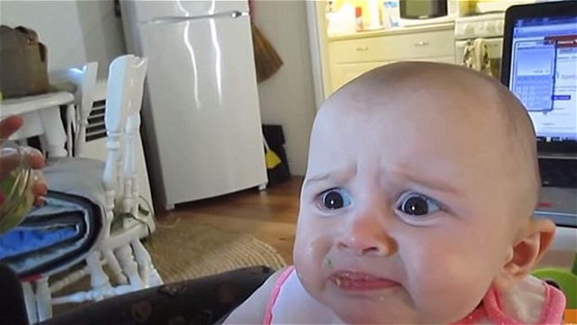 [VIDEO] Priceless Reaction! Baby Tastes Avocado For The First Time Ever