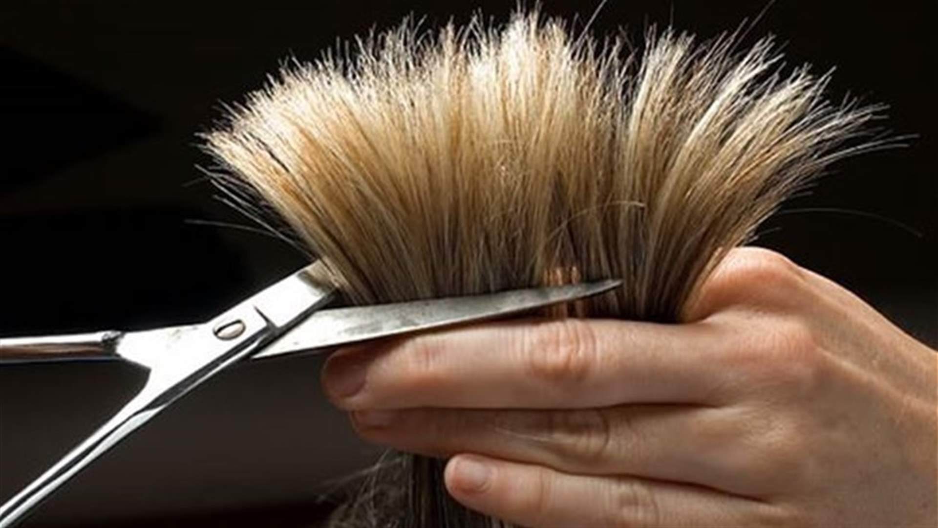بالفيديو: إحصلي على قصة شعر مذهلة خلال دقائق