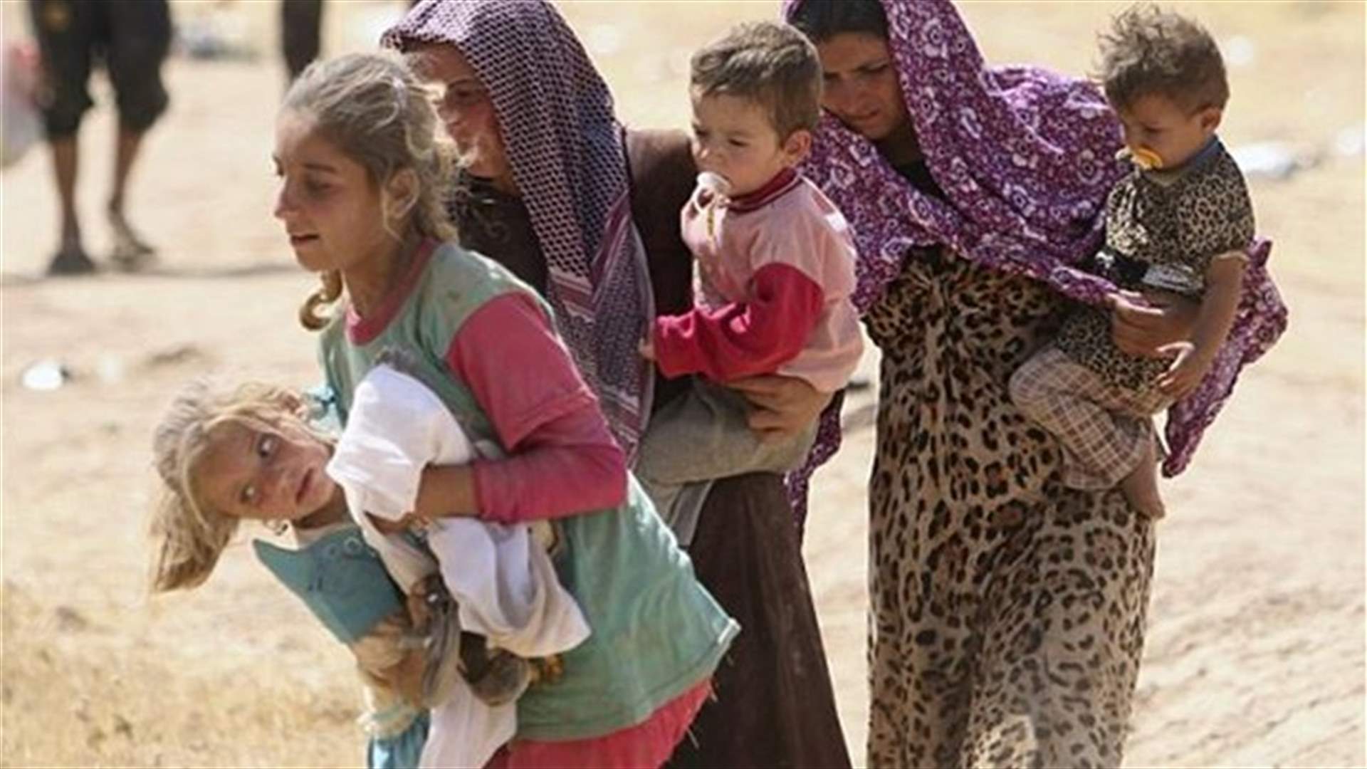 جرّدهن من ملابسهنّ وباعهنّ لمن يدفع أكثر!