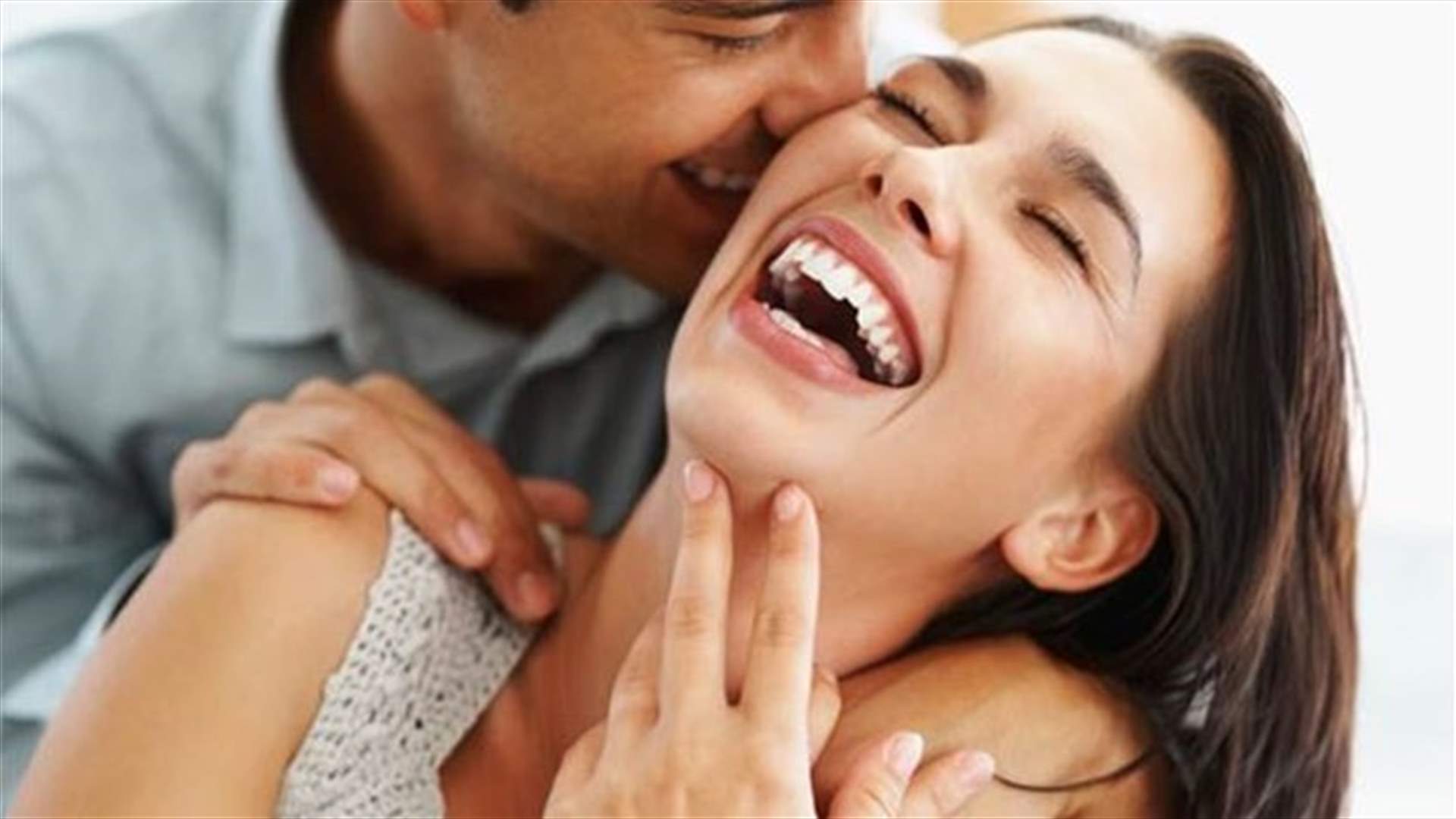 نصائح سحريّة تضمن انجذاب الرجال إليك!