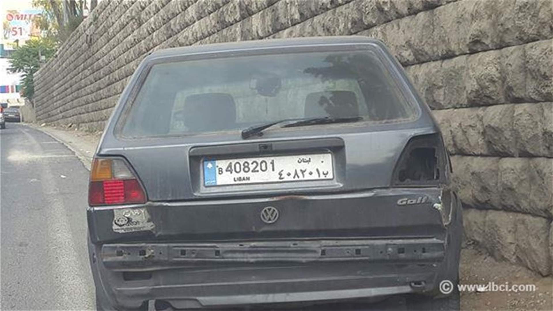 بالصور: عند قارعة الطريق