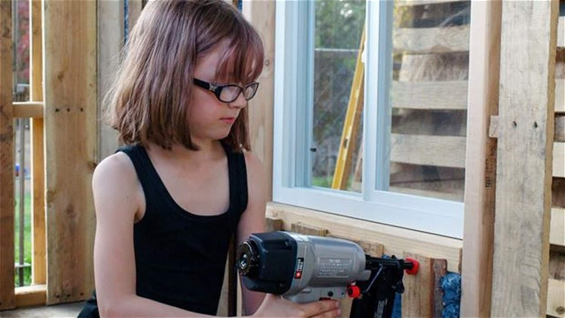 [PHOTOS] Young Girl Builds Shelters For Homeless, Grows Food For Them Too