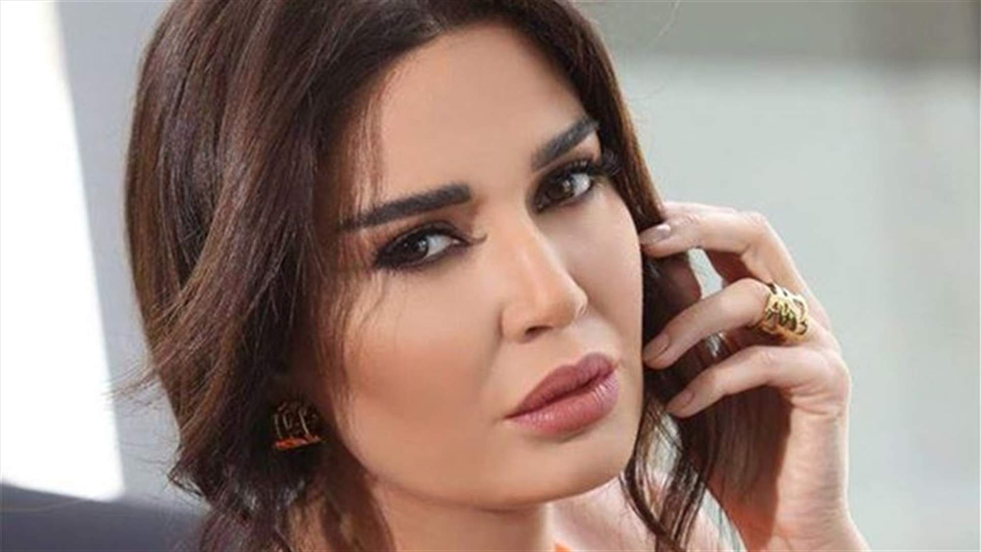 كليب غير عادي لسيرين عبد النور 