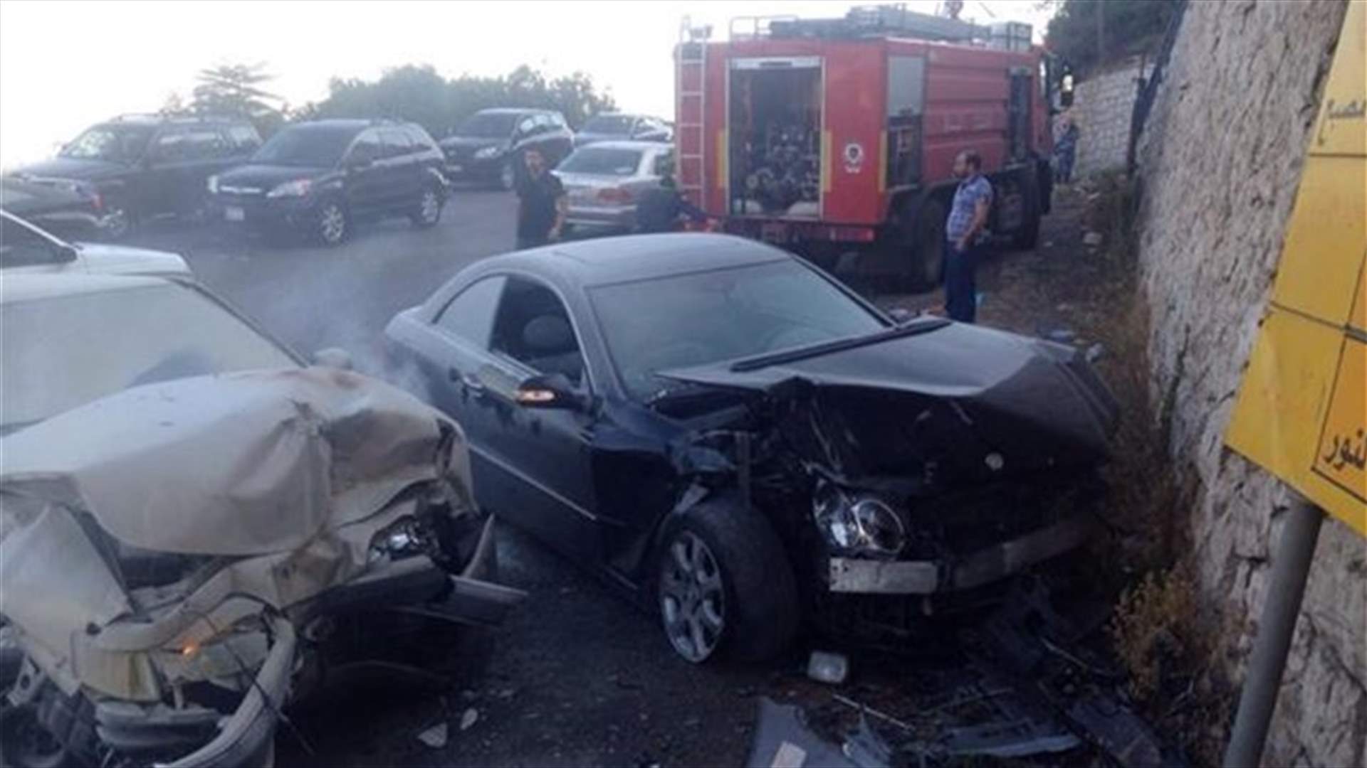 [PHOTOS] Car accident leaves one person injured in Jeita