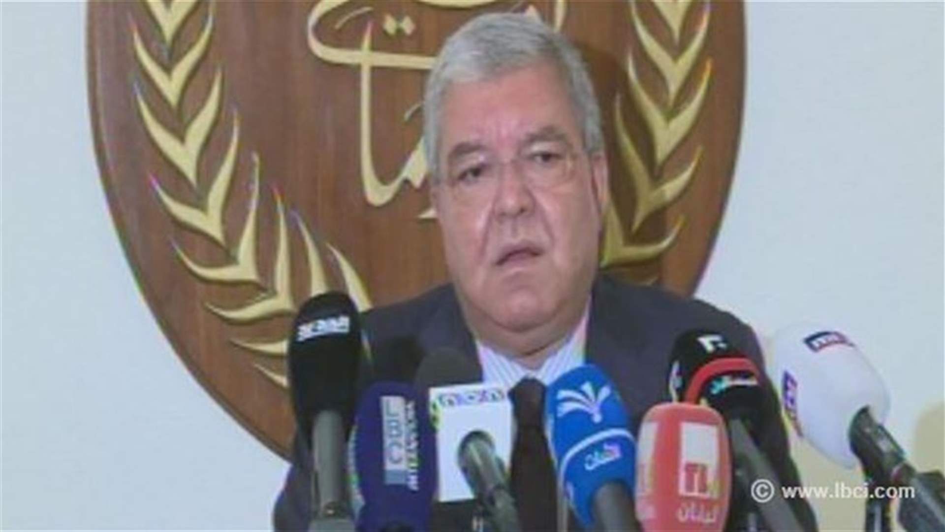 المشنوق من دار الفتوى: الشارع لا يفرض حلولا