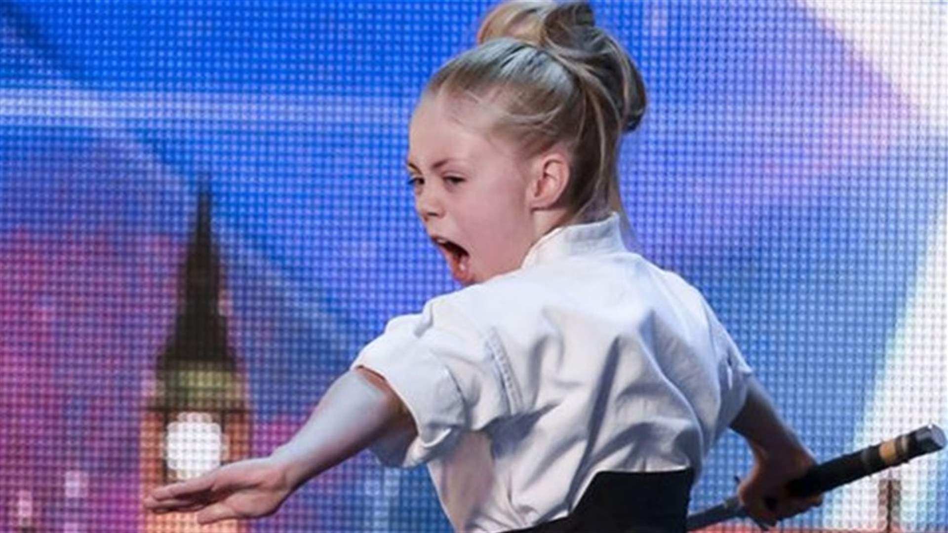 [VIDEO] Tiny Girl Stuns Audience With Amazing Karate Skills!