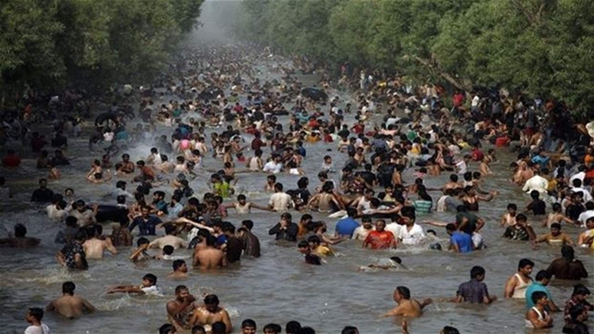 ارتفاع ضحايا موجة الحر في باكستان الى اكثر 700 شخص