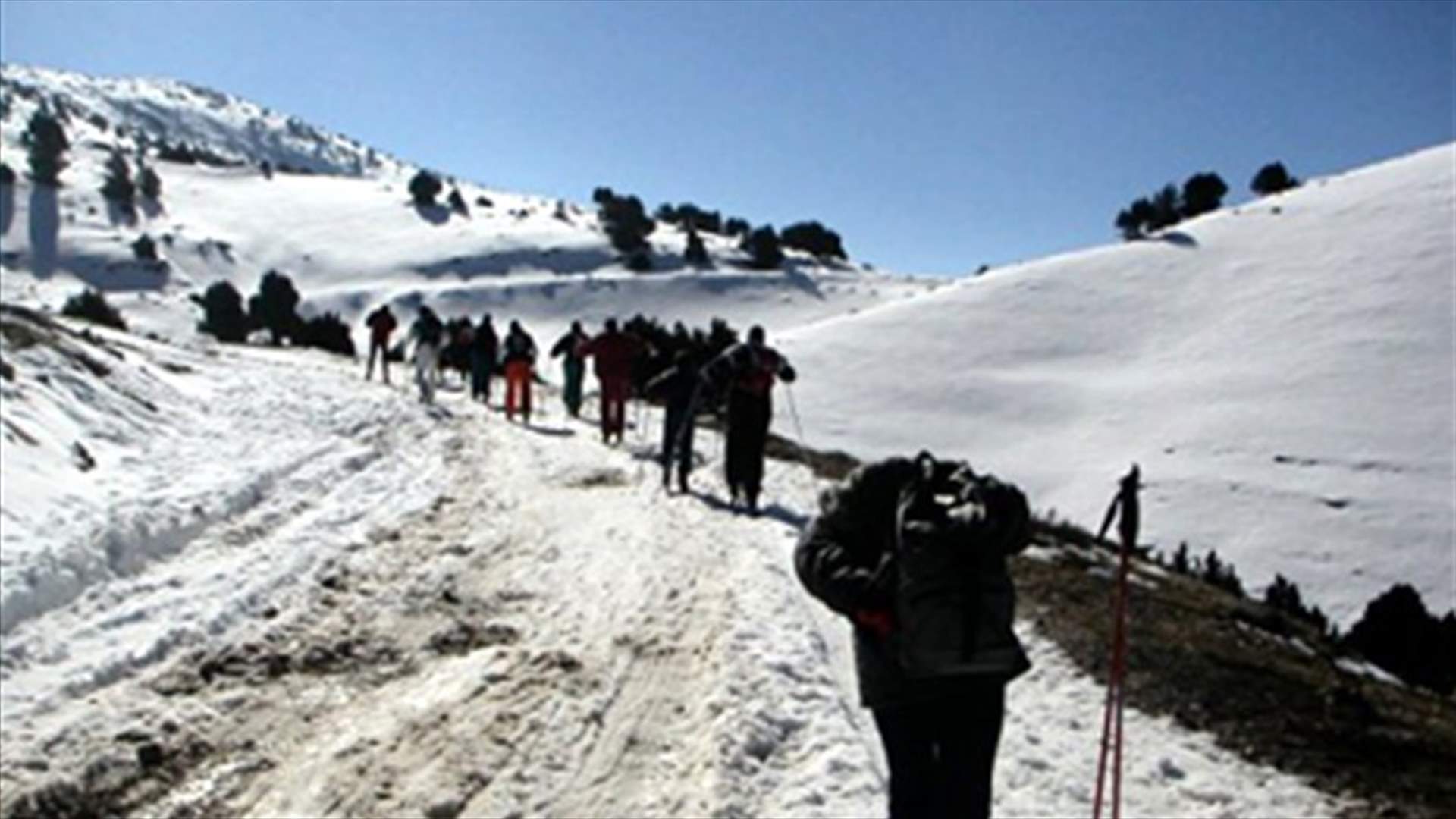  هواة التزلج ومحبو النزهات استغلوا تحسن الطقس في عكار