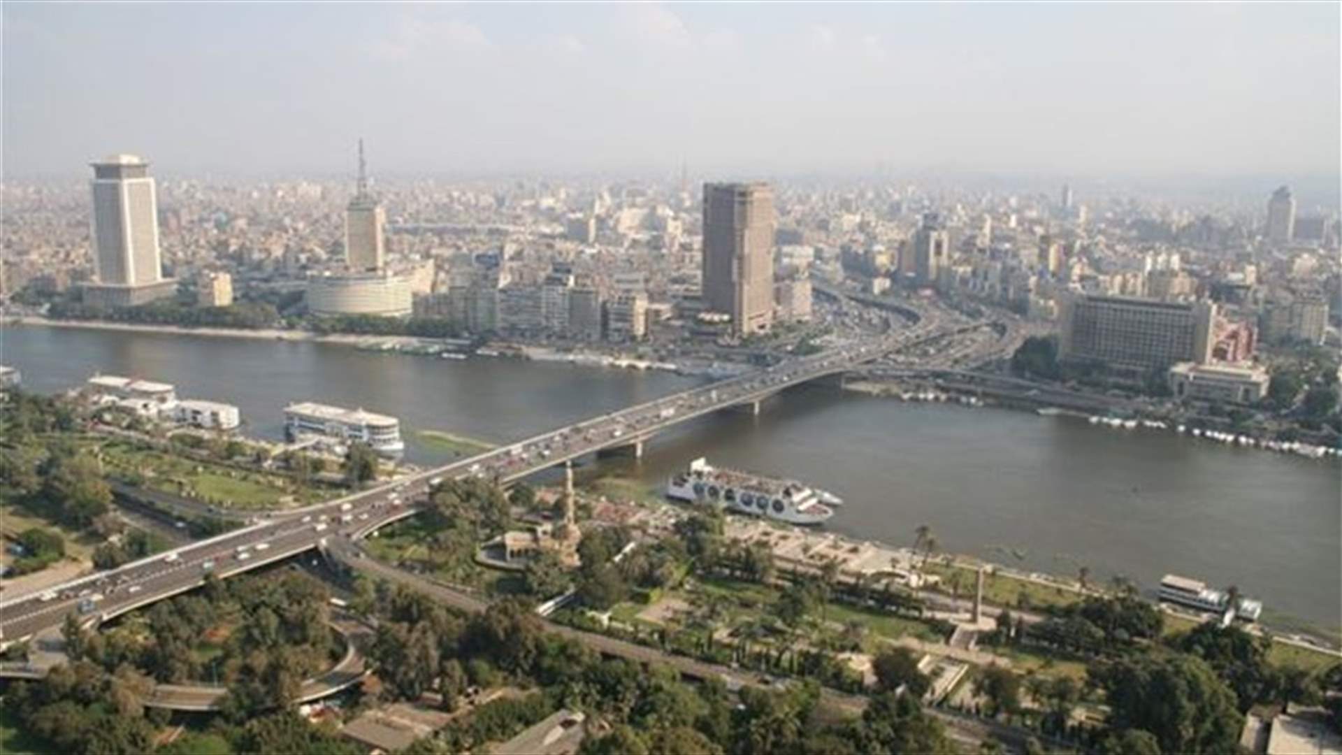 سكان القاهرة ومدن مصرية أخرى يشعرون بهزة أرضية