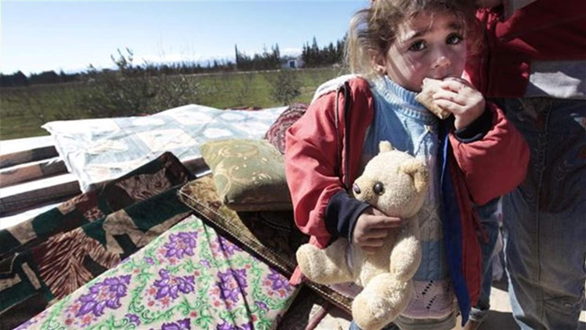 Short of cash, UN cuts Syria refugees' rations again