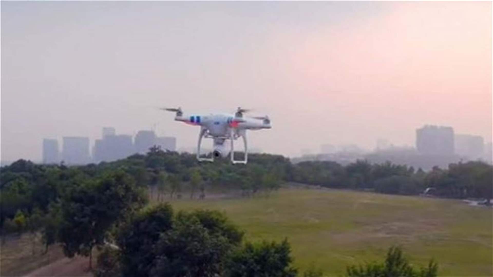 للمصورين او الهواة : احصلوا على رخصة لامتلاك flying cam