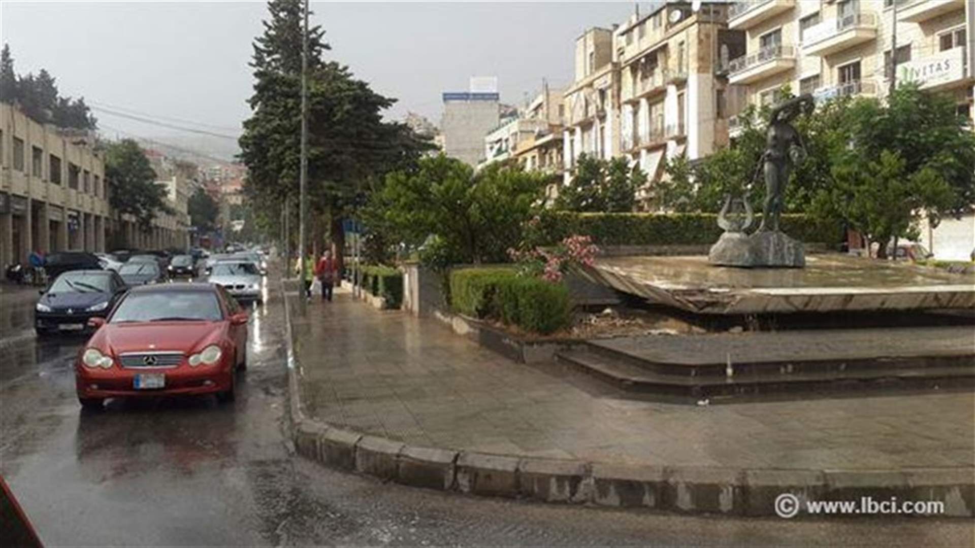 أمطار تموز تغسل الطرقات في عدد من المناطق