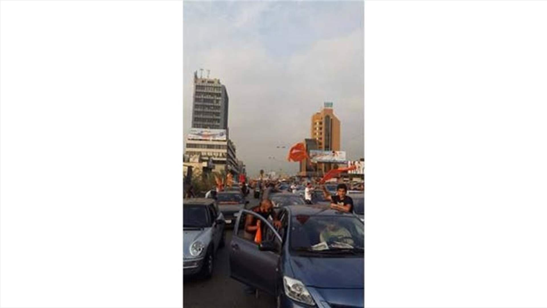 مسيرة لـ"الوطني الحر" من ميرنا الشالوحي باتجاه الاشرفية