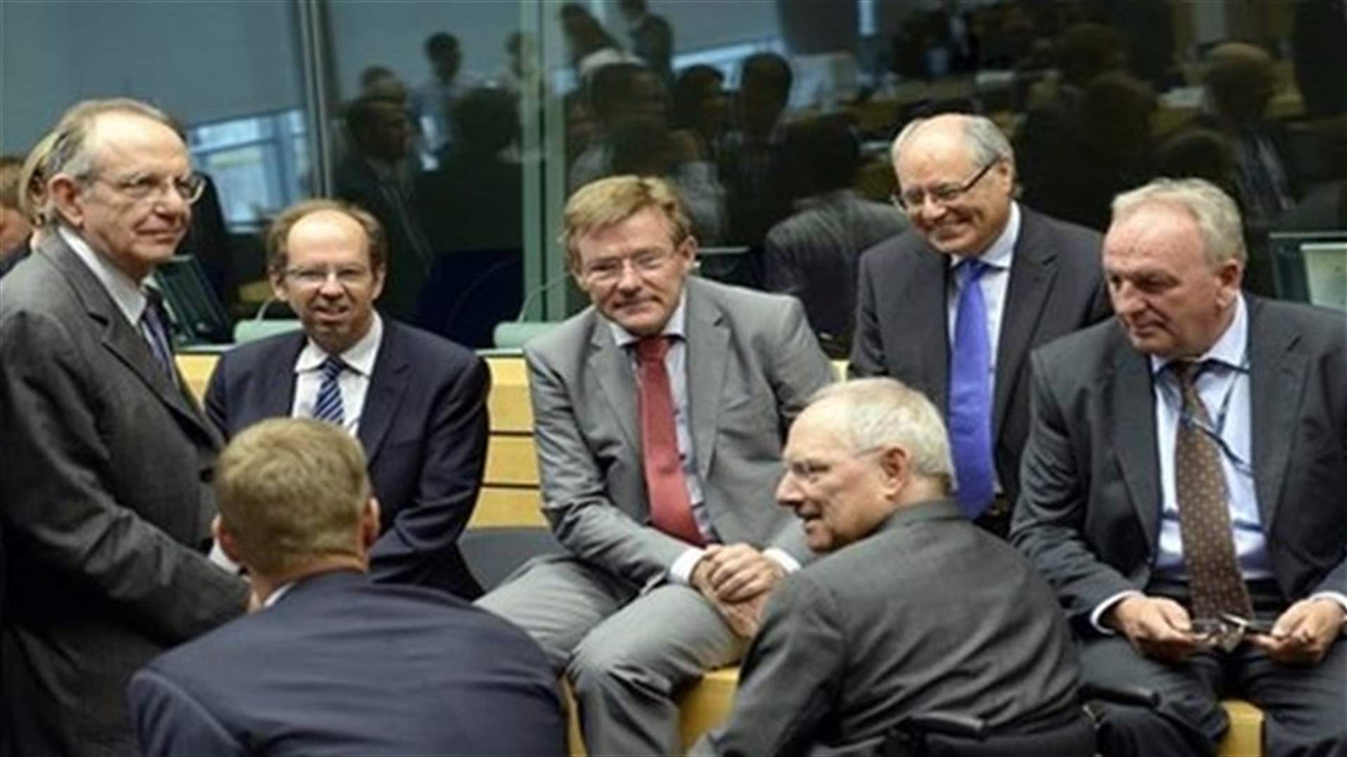German lawmakers expected to clear way for Greece talks