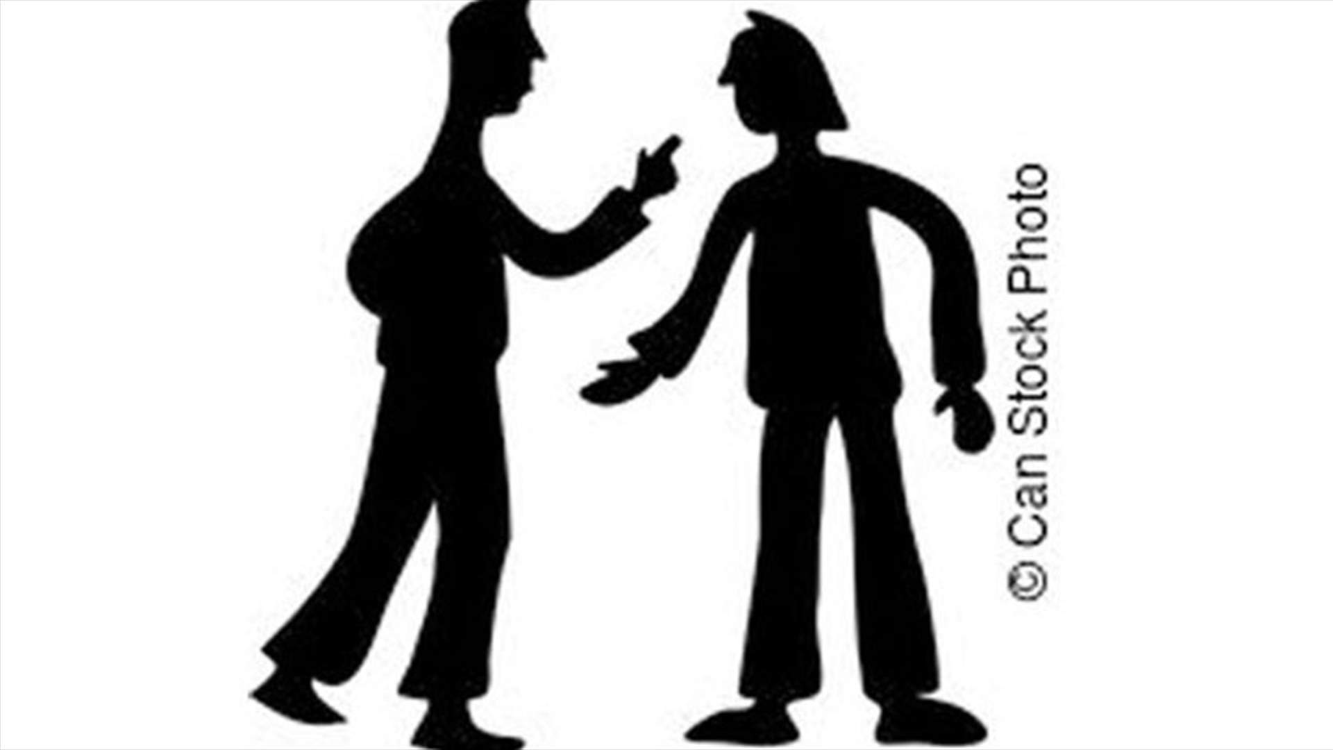"عالسكين يا دولة البطيخ" ..."لو معي سكين لقتلتك"