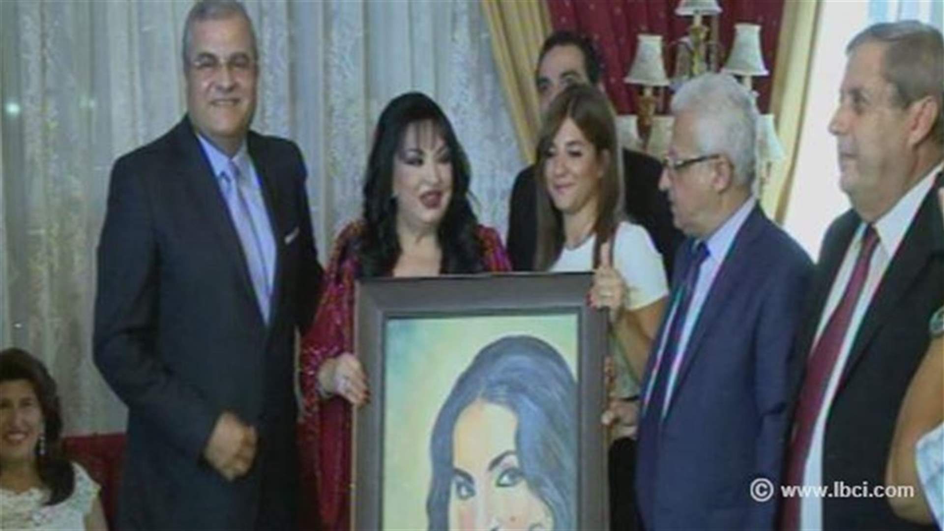 الحازمية تكرم سميرة توفيق