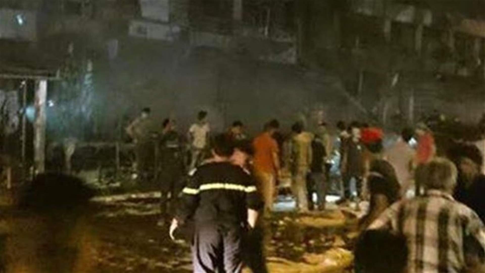 أكثر من 19 قتيلا بتفجير سيارتين مفخختين في بغداد