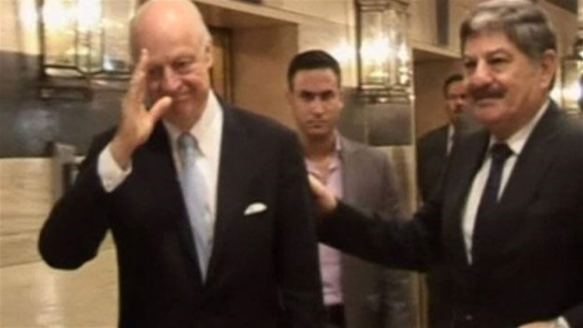 UN envoy in Damascus for talks on solution to Syrian war