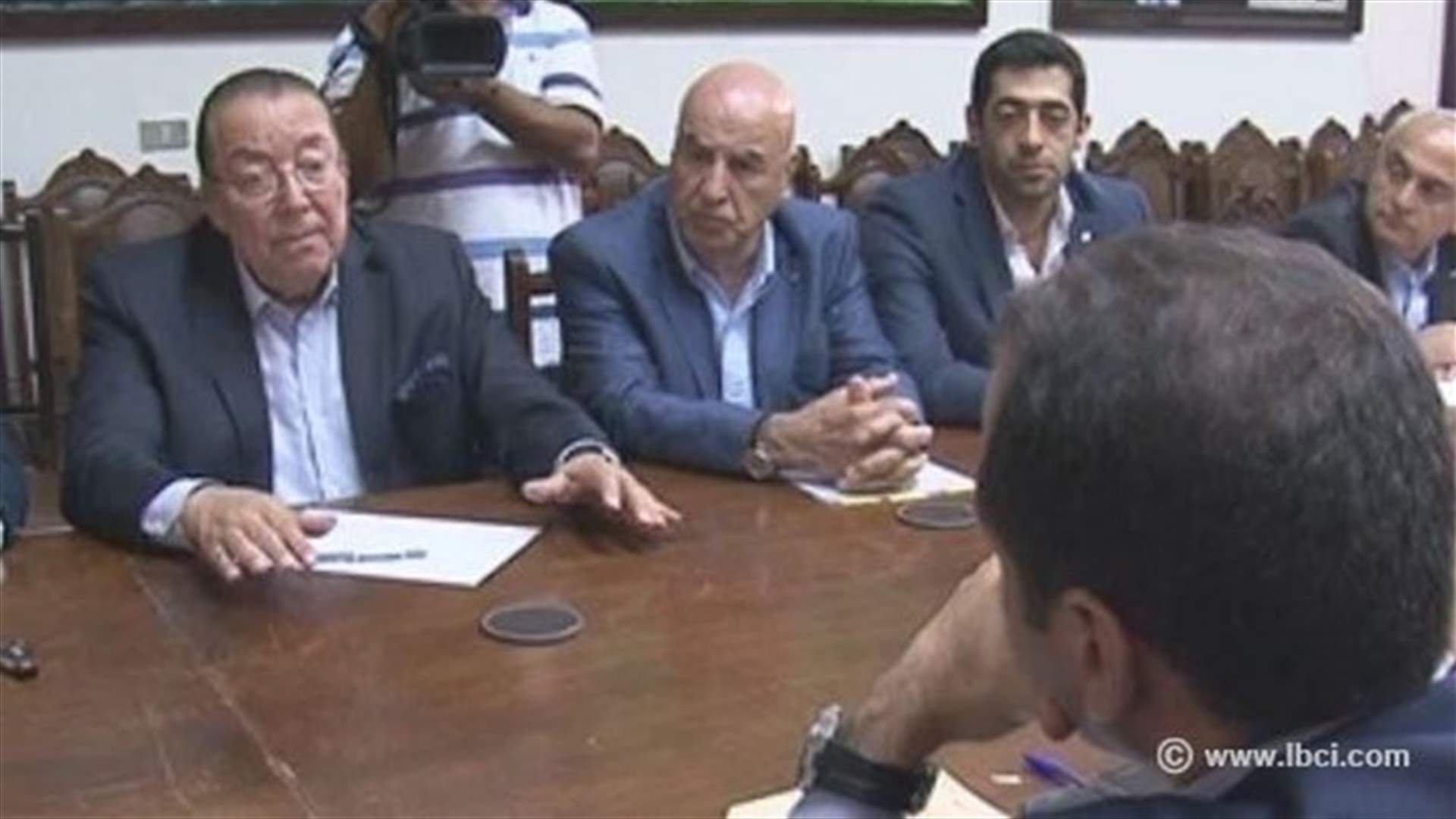 Environment Minister Mashnouq: Waste will not be buried 