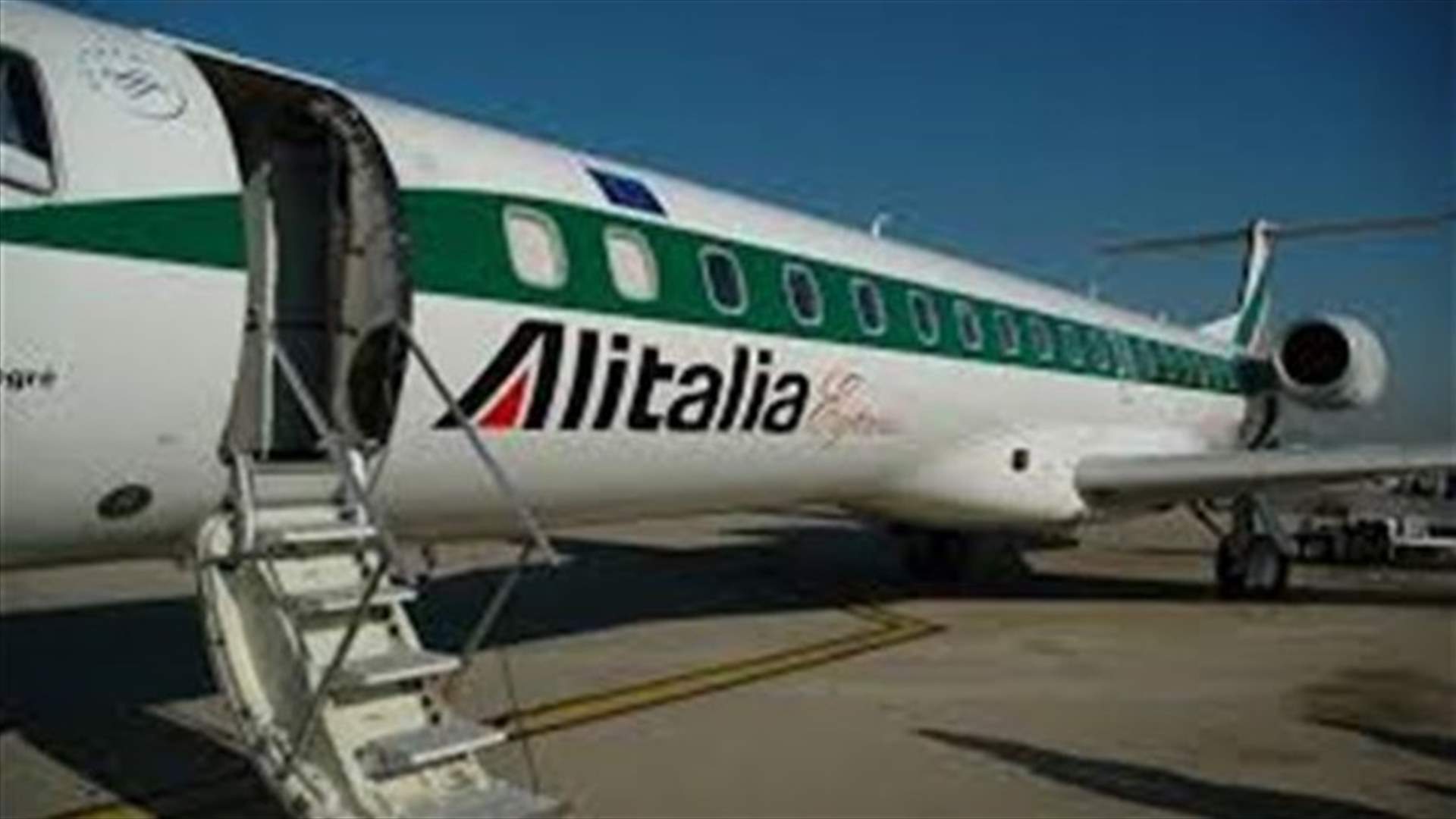 إضراب للطيارين الإيطاليين يشل حركة الطيران 