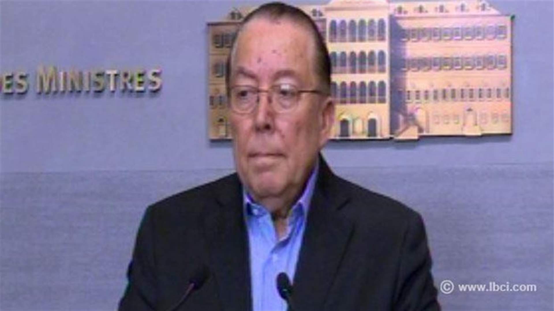 Lebanon Environment Minister announces temporary solution to waste crisis