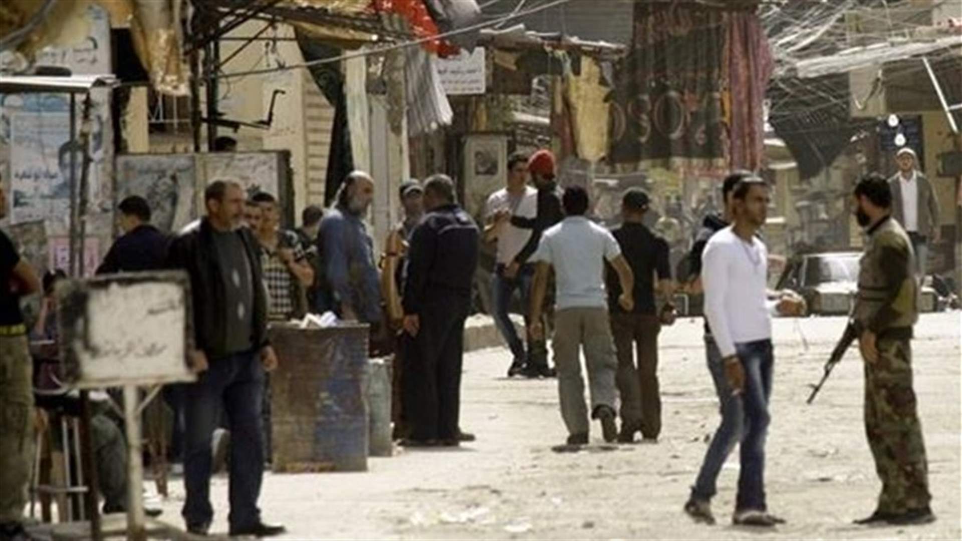 قطع طريق الصفصاف في عين الحلوة