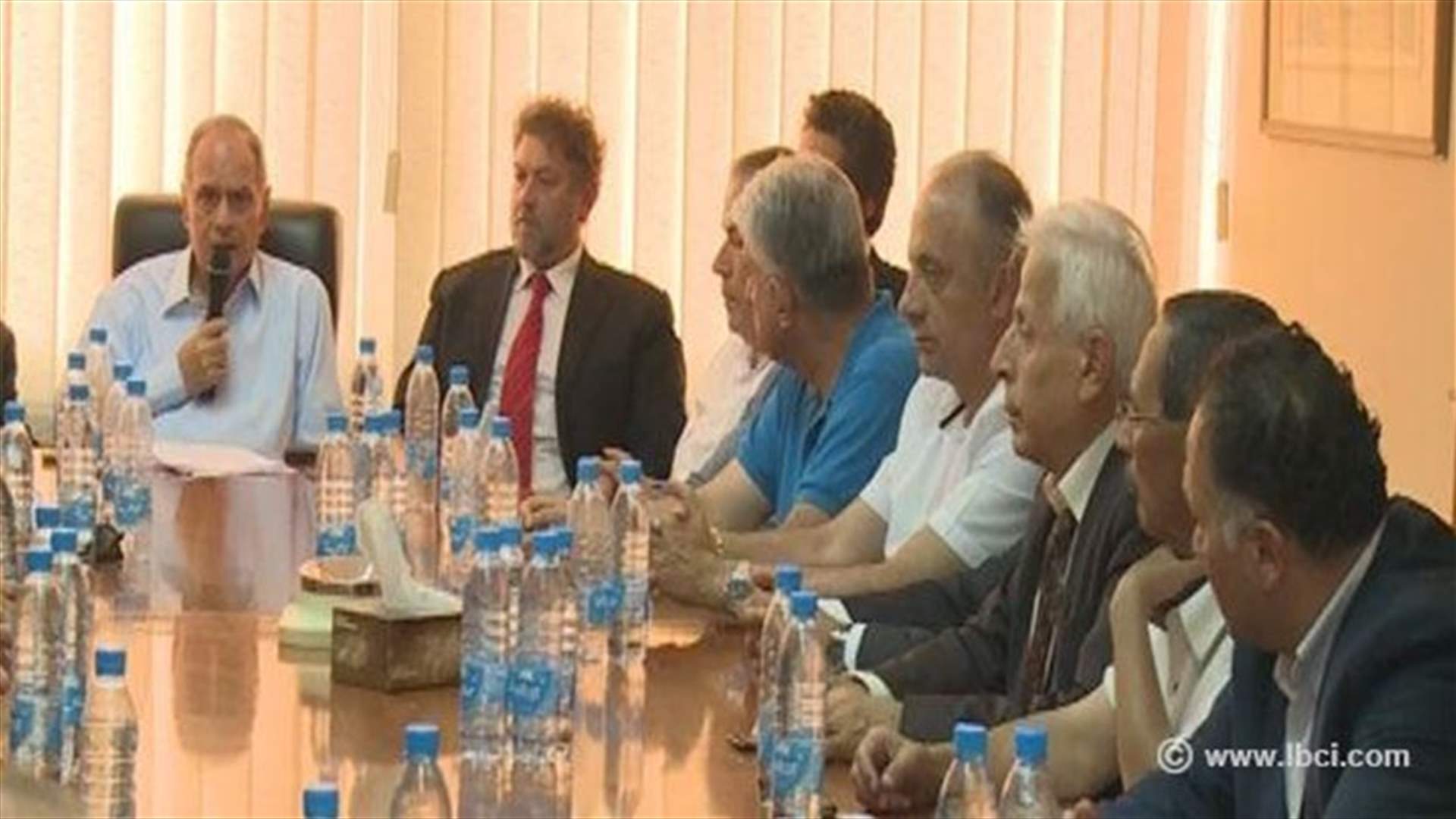 اتحاد بلديات كسروان يبحث عن حلول لمعالجة أزمة النفايات