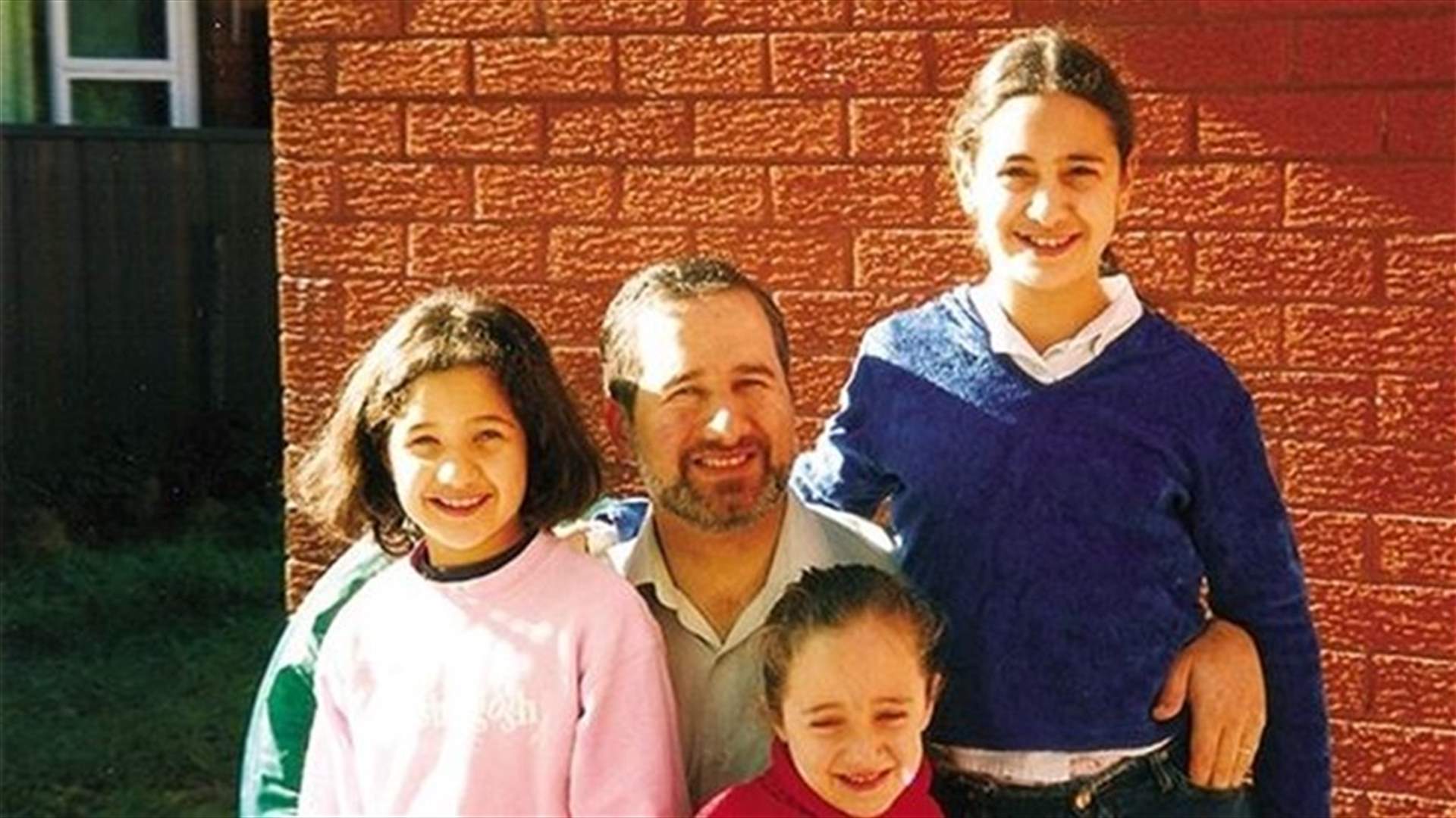 أب لبناني يصبح نجماً في بلاد الإغتراب والسبب وفاة زوجته