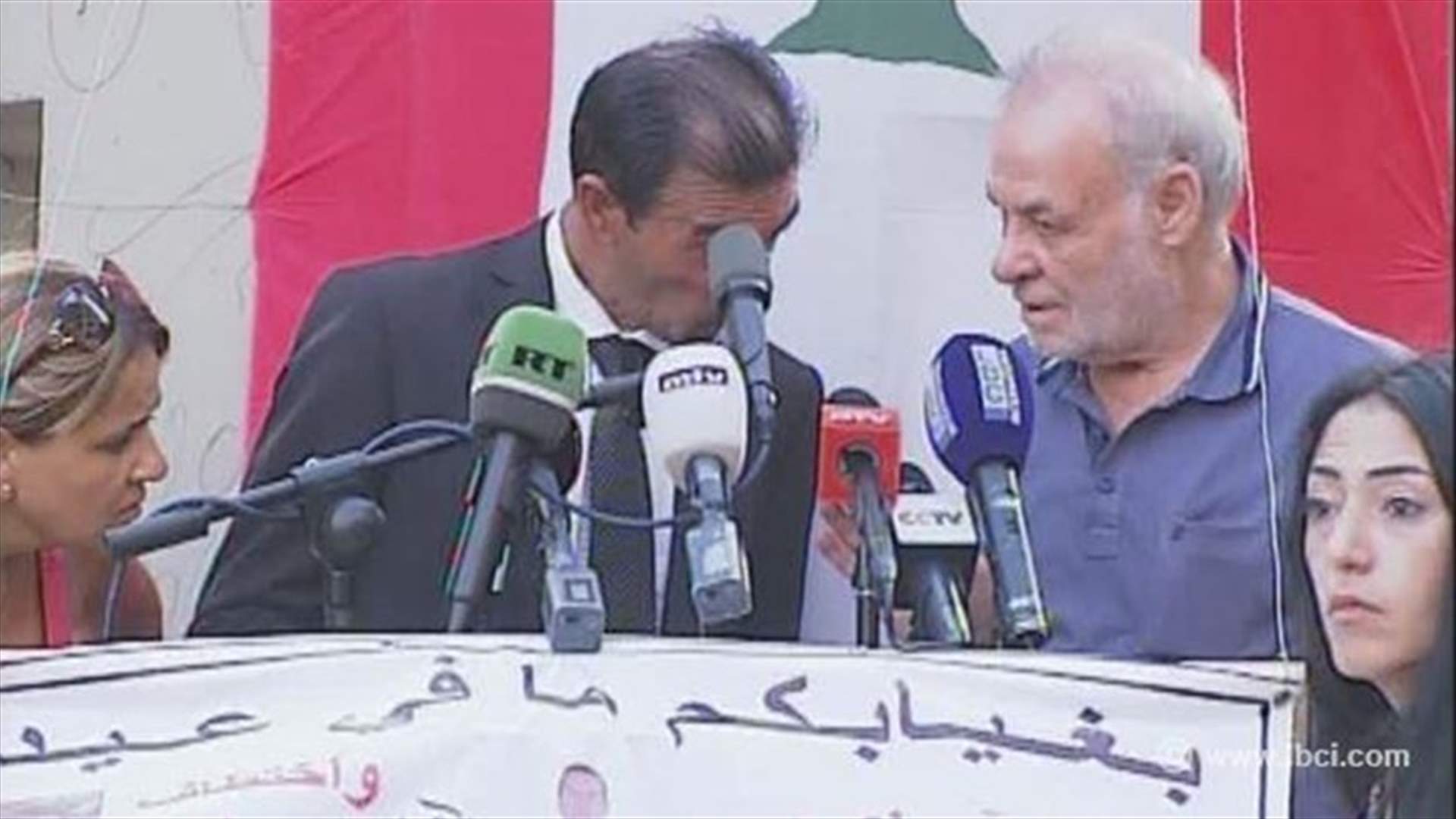 "بغيابكم ما في عيد"...