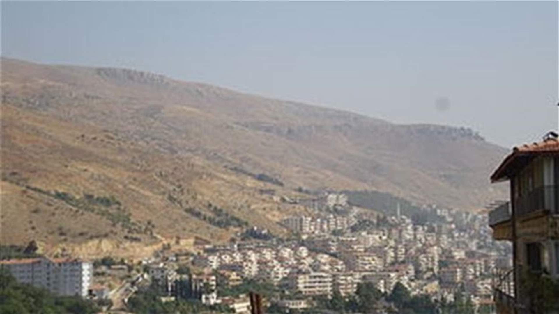 الجيش السوري وحزب الله يسيطران على حي في الزبداني