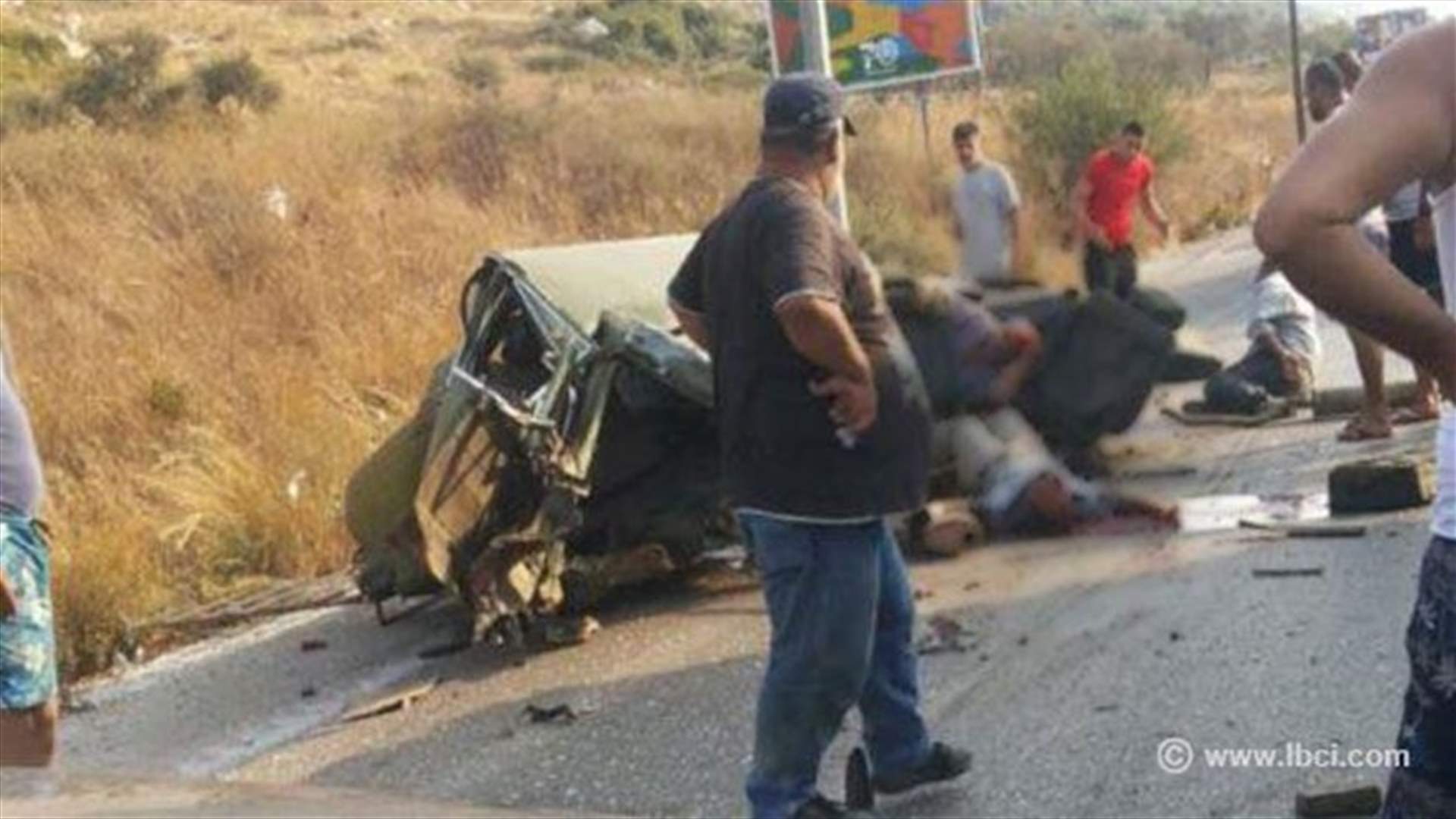 بالصور: حادث سير مروع على طريق القلمون 