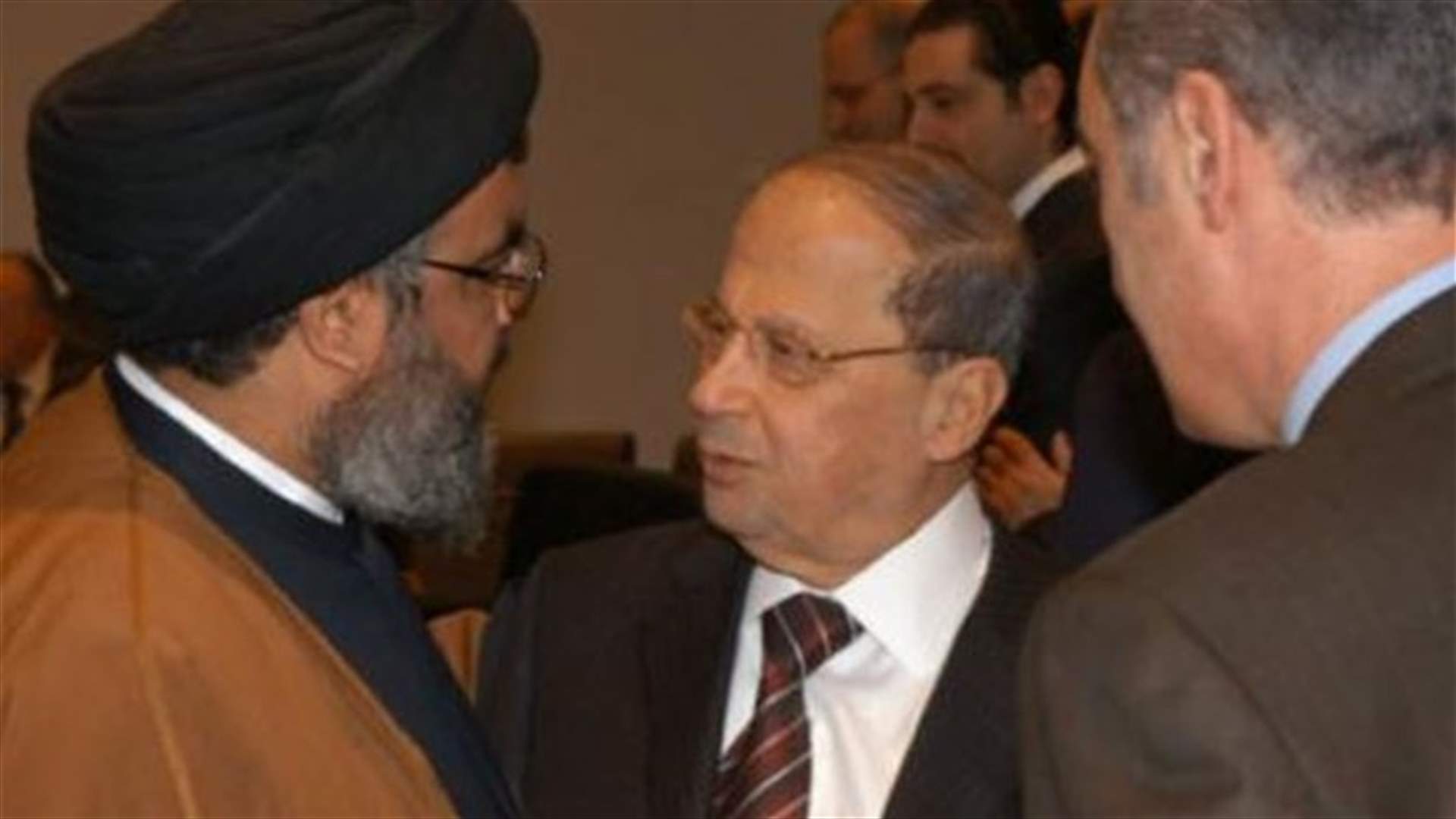 الأخبار: حزب الله مع عون بأي موقف يتخذه ردا على التمديد