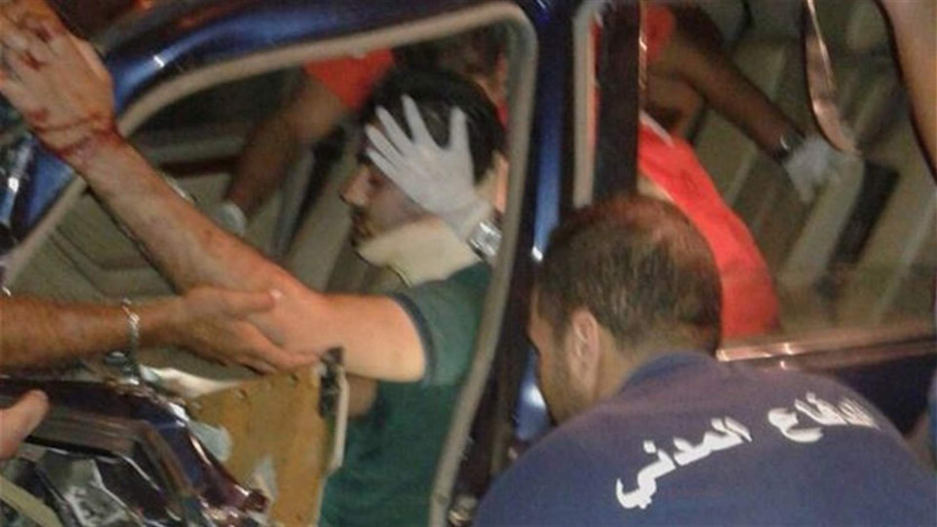 جريح اثر حادث سير ليلا على أوتوستراد الناعمة