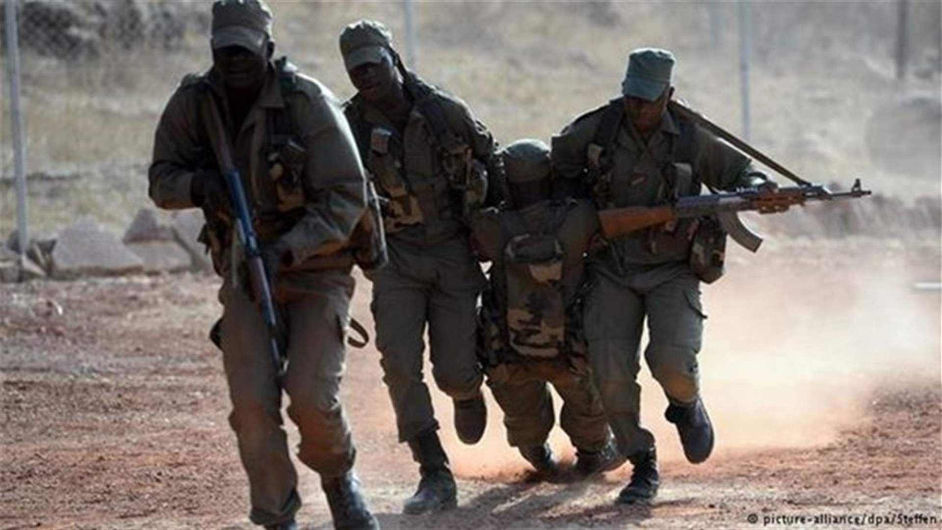 مقتل 12 شخصا في عملية احتجاز الرهائن في فندق بمالي 