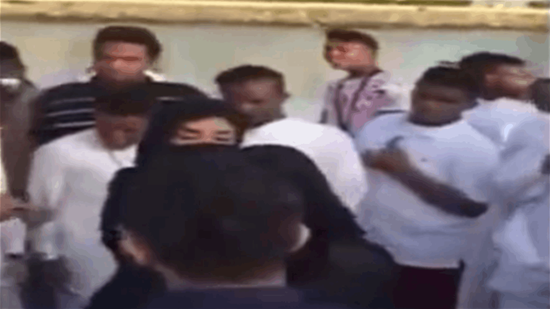 بالفيديو – تعرضتا للتحرّش في مدينة جدة السعوديّة