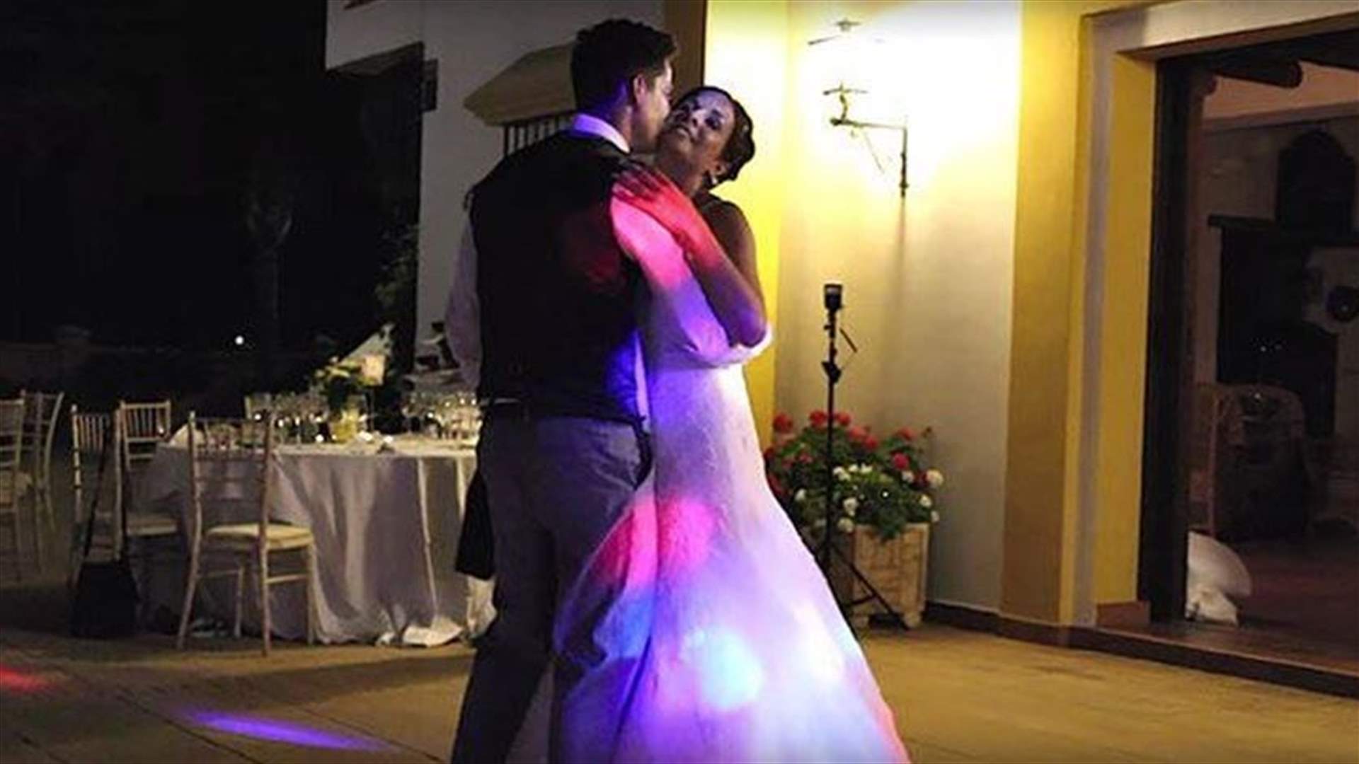 [VIDEO] Newlyweds Skip Traditional First Dance, Do Something Better Instead 