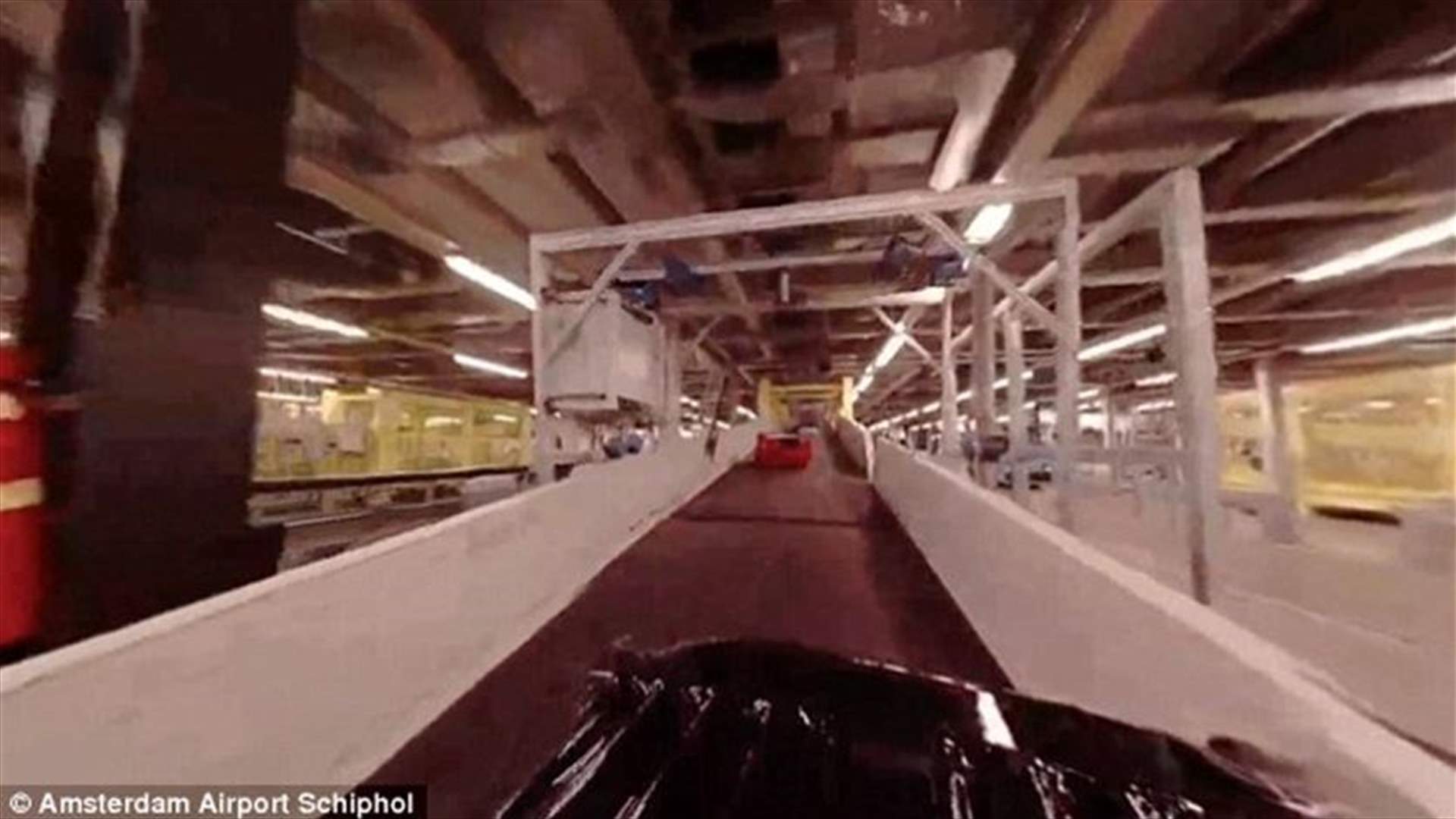 [VIDEO] What Really Happens To Your Luggage After Check-In At The Airport