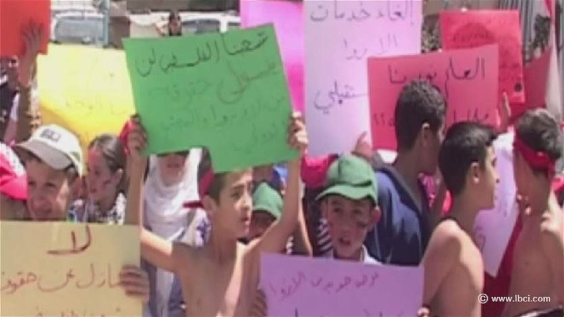 اعتصامان للاجئين الفلسطينيين أمام الاونروا في صيدا والبقاع