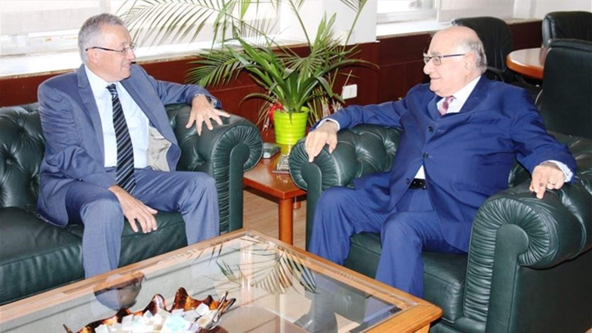 جريج وفتفت يشددان على أهمية تفعيل العمل الحكومي