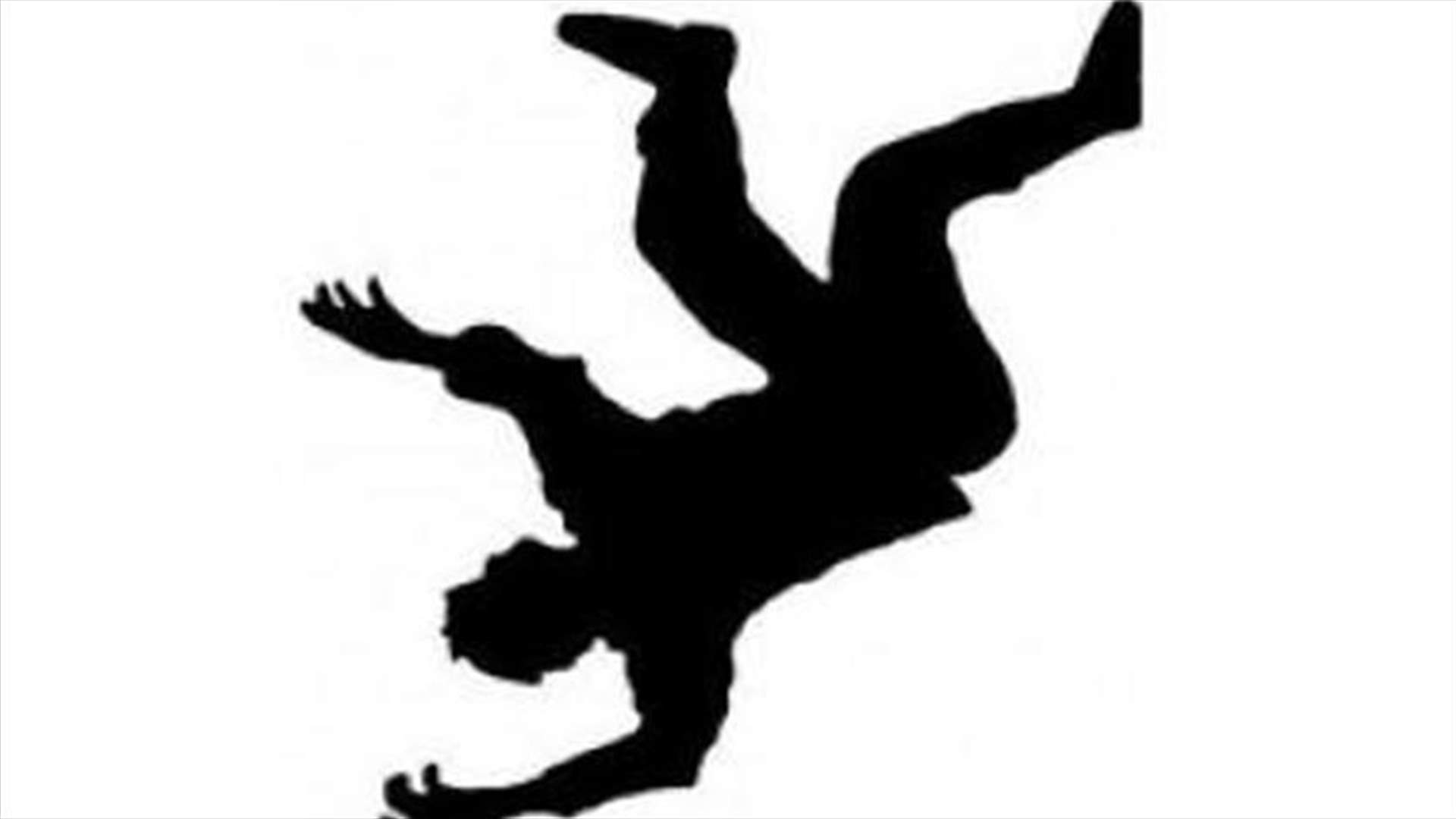 وفاة شاب اثناء محاولته منع اخر من الانتحار بجامعة هاواي