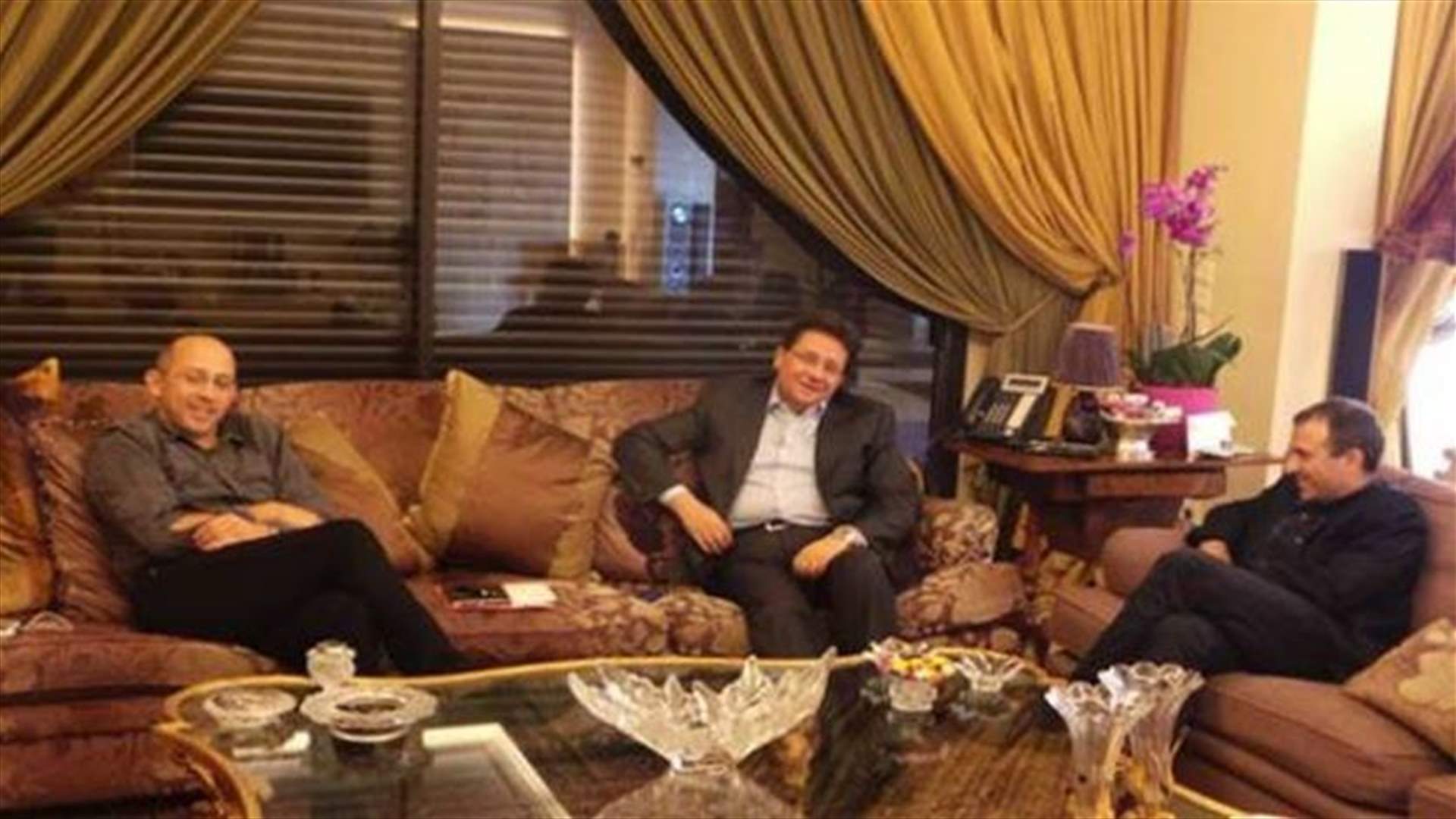 ماذا يجري في الرابية؟