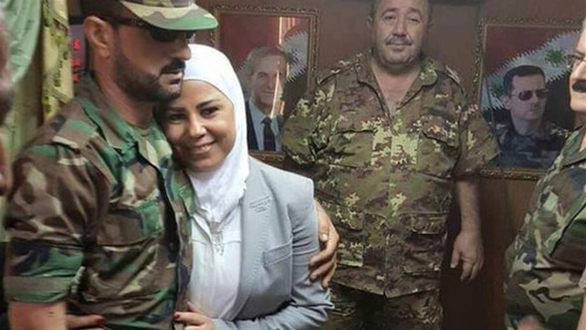 هل أقالها الاسد لأنها عانقت النمر؟!