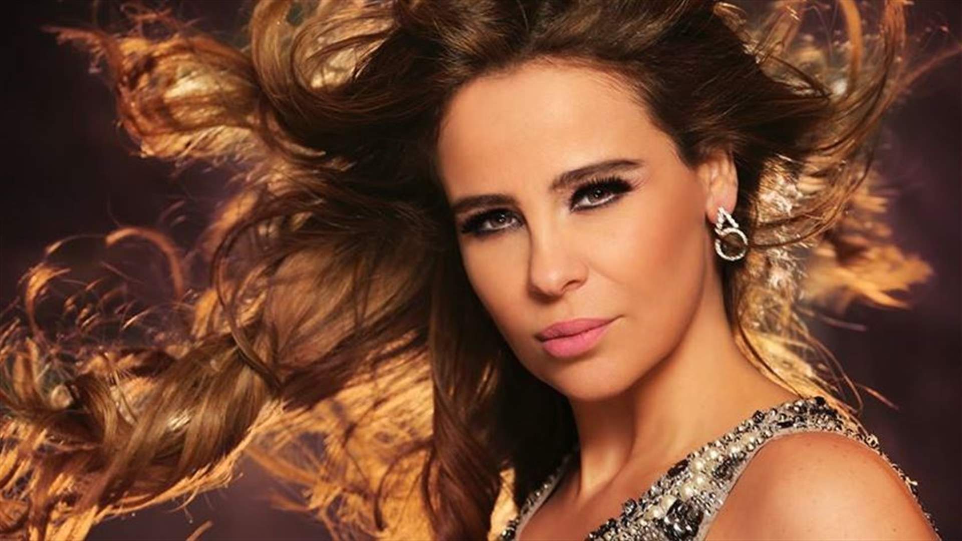 بالصورة: كيف أعلنت كارول سماحة ولادة ابنتها؟