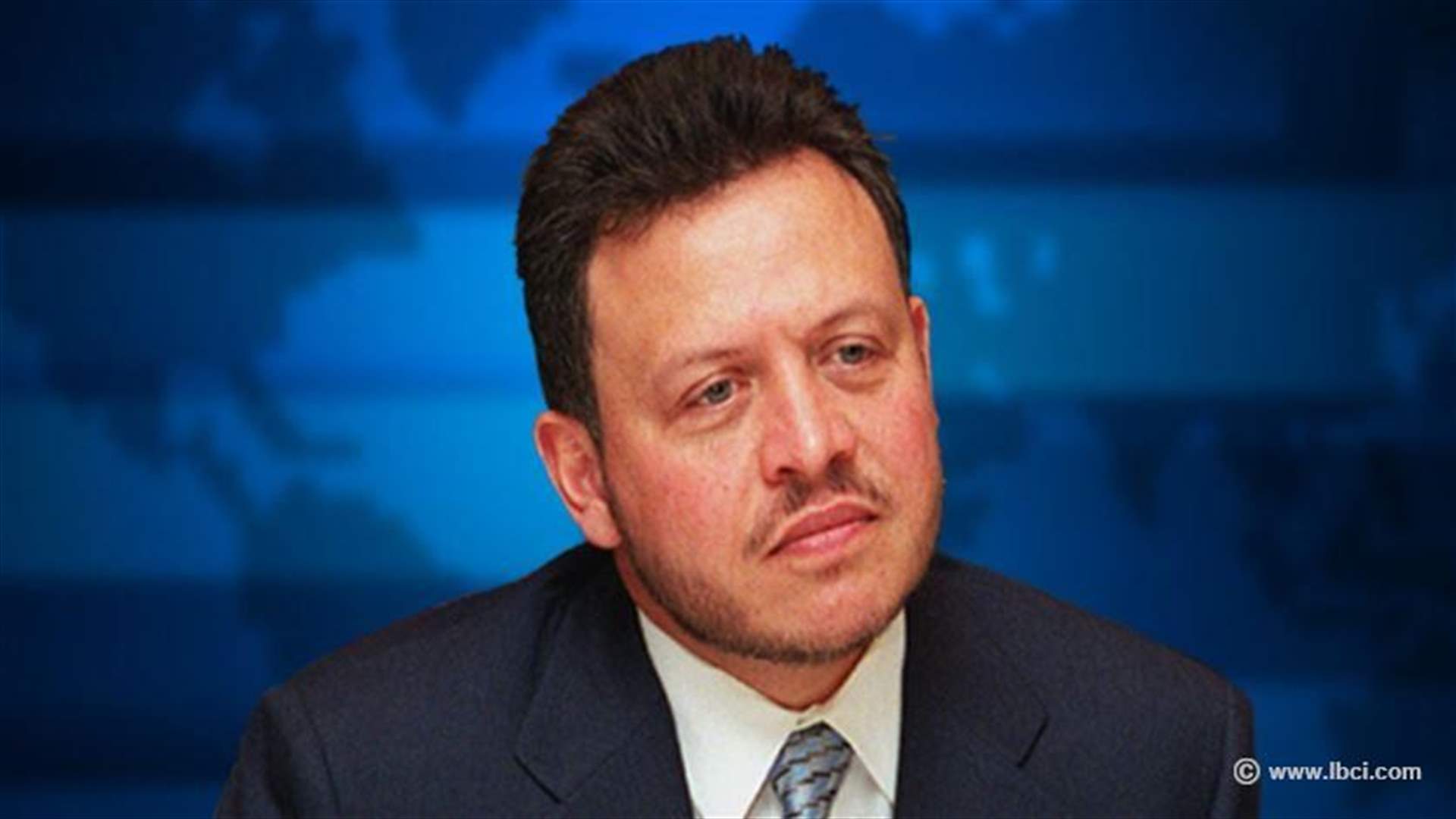 العاهل الاردني يدعو الى استئناف مفاوضات السلام بين فلسطين واسرائيل