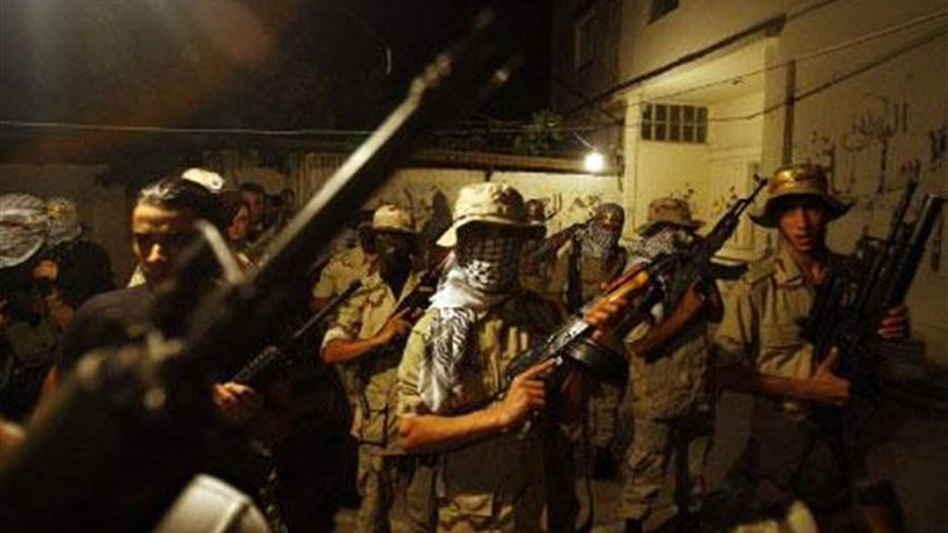الأخبار : "الدواعش" آتون الى عين الحلوة!