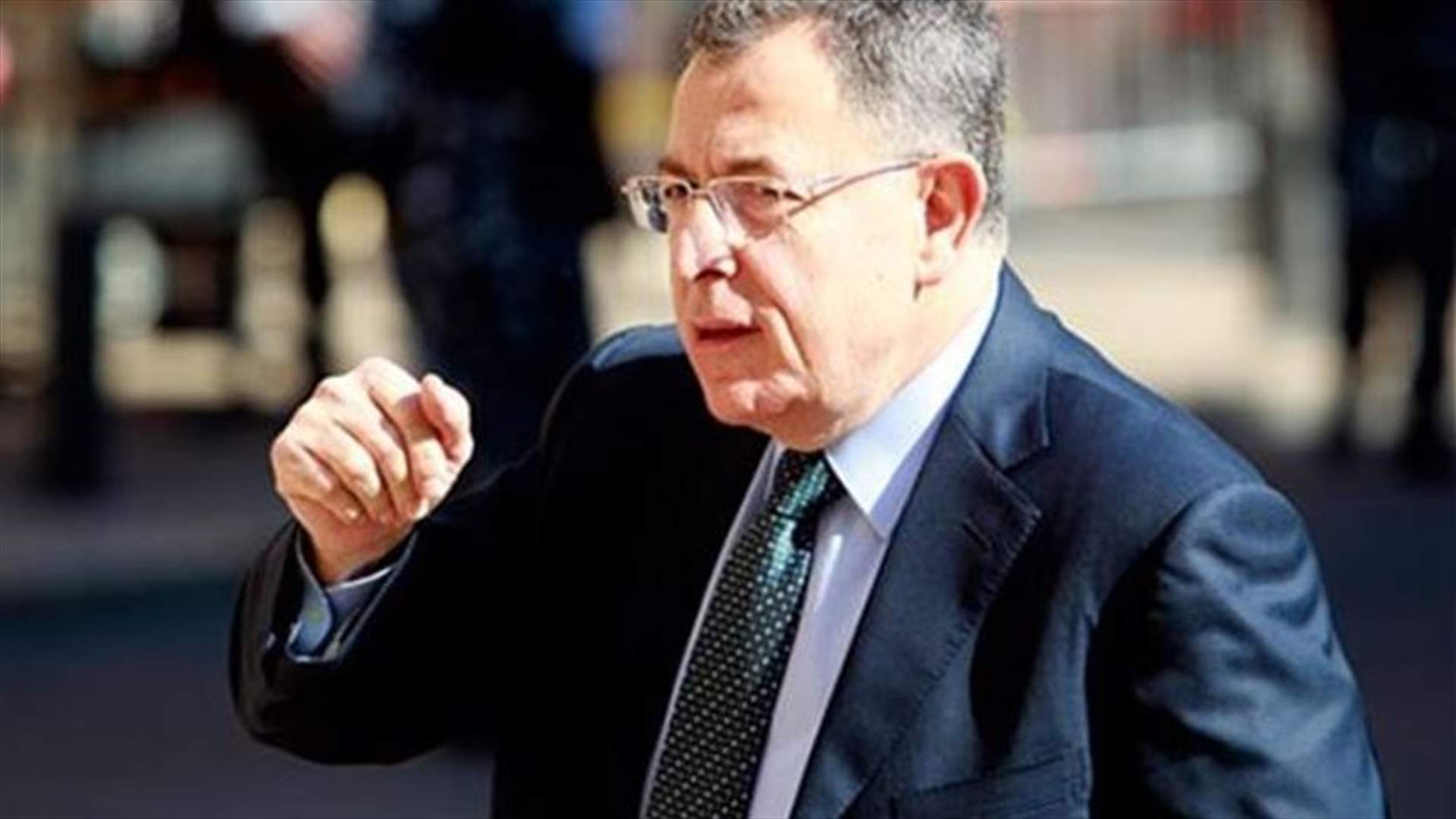 السنيورة لـ"السفير": الاتفاق على انتخاب رئيس يحلّ معظم بنود جدول اعمال طاولة الحوار