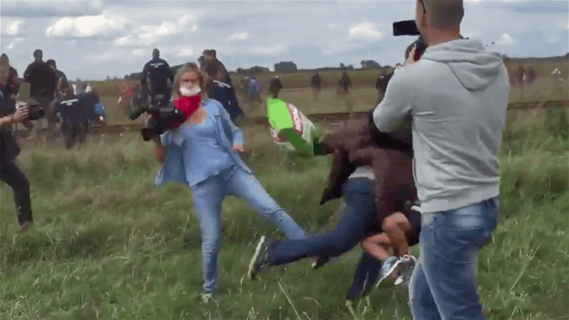 TV station of camerawoman who kicked migrants goes offline