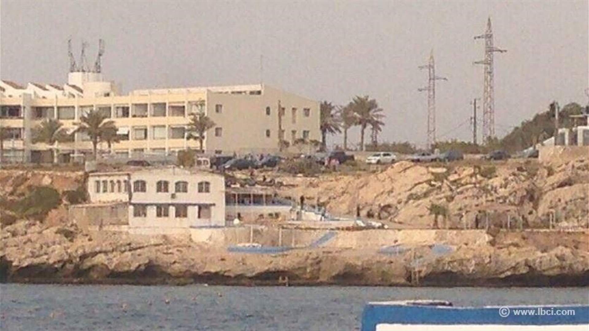 جثة في شاليه في انفة